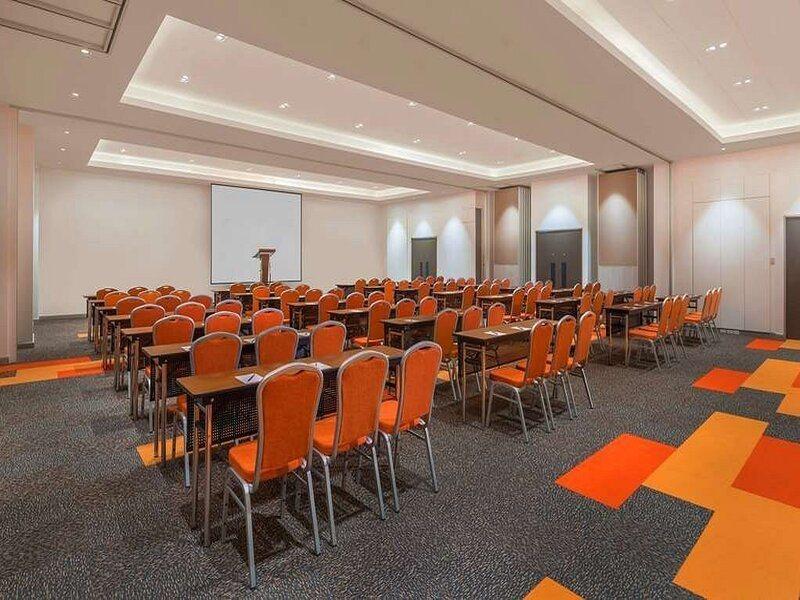 Park Inn By Radisson Iloilo Экстерьер фото