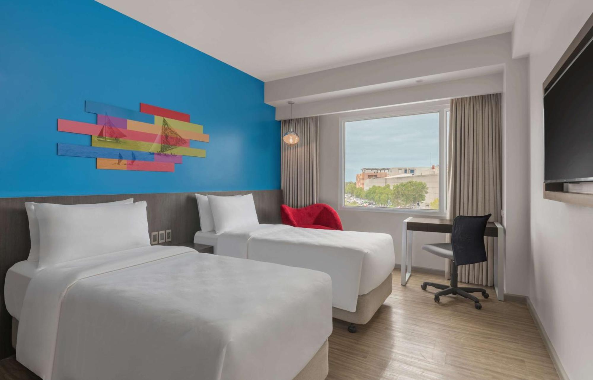 Park Inn By Radisson Iloilo Экстерьер фото